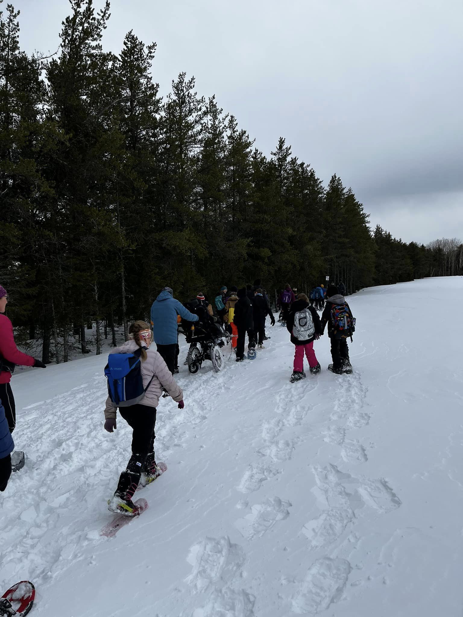 Randonnée en Joëlette pour Félix et sa classe - Zero Limit