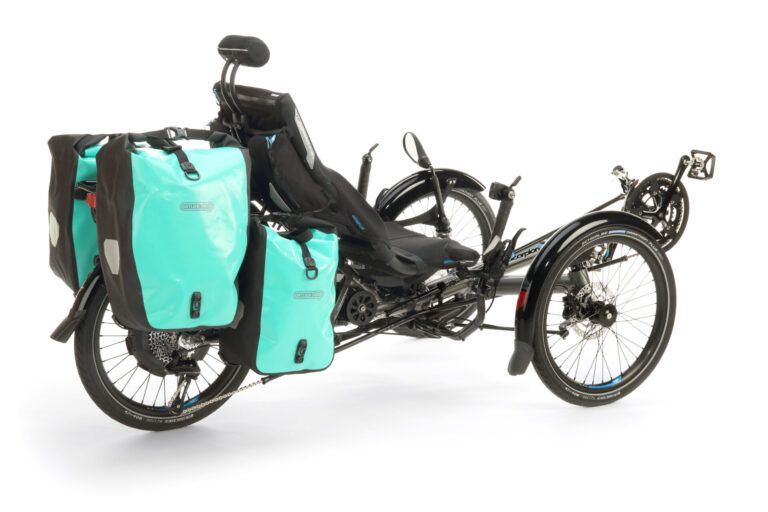 Scorpion fs 20 recumbent bike with carrying bags - Vélo allongé Scorpion fs 20 avec sacoches de transport