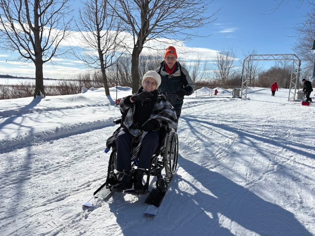 Une résidente sur un Snow